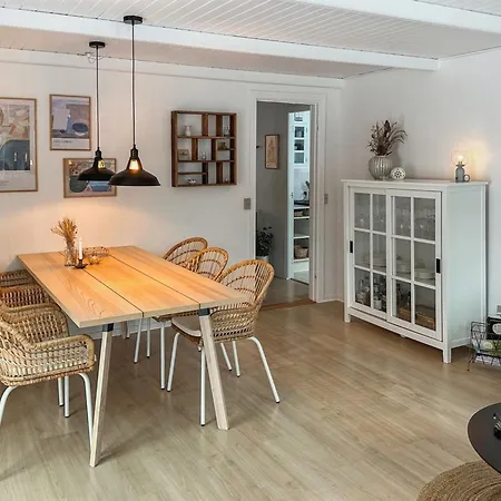 Gunwald - 300m From The Sea By Interhome Ferienhaus *